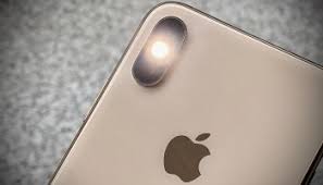 Most devices, including older models of ios, only require you to tap on the flash button located on the top part of your screen when you open the camera app. Vcasbfdqw62ebm