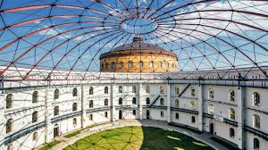 In den 1880iger jahren wurde in vielen städten ein rundbau zur darstellung von panoramabildern erstellt. Do It At Leipzig De Panometer Leipzig Youtube