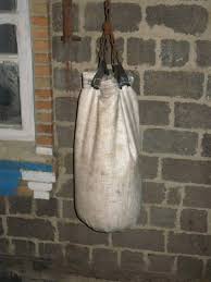 как сделать боксерскую грушу своими руками в домашних условиях Kak Sdelat Bokserskuyu Grushu V Domashnih Usloviyah Kak Sdelat Grushu V Domashnih Usloviyah Podrobnaya Instrukciya