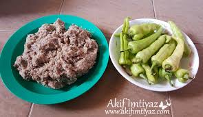 Solok lada sememangnya sinonim dimakan dengan nasi kerabu. Resipi Solok Lada Mudah Dan Sedap