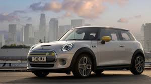 Your mini retailer will be happy to provide you with binding price information. Mini Cooper Se Elektro Mini Debutiert Auf Der Iaa Update