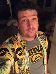 Aaron Ries (@awries)