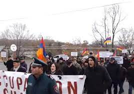 Возле российской военной базы в Армении проходит акция протеста, есть  задержанные | Газета "Каспий"