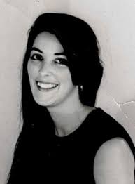 Iris Bodin Newsom, loved literature, the arts