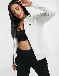 Soccer shirts, tracksuits, sneakers and other apparel. Kappa Shoppe T Shirts Jogginghosen Und Sportkleidung Von Kappa Asos