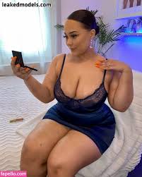 Natalie E. Wade  thereal.natalie  thereal_nat  therealnatalie Nude Leaks  OnlyFans Photo 15 - Leaked Models