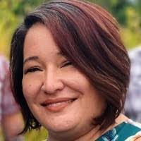 Julie Hulbert's Instagram, Twitter & Facebook