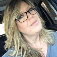 Tracy Warden's Instagram, Twitter & Facebook