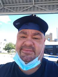 Hi. I'm from Ontario, Canada. Hit me up if you wanna chat. Let's see where  it goes. Bi. Vers.