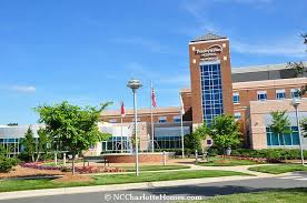 Novant health is seeking a women's services registered nurse to serve as a leader of the healthcare team by establishing an authentic personalized relationship with the patient and their support system. Presbyterian Huntersville Pqcnc