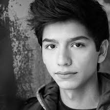 Frank Mancha's Instagram, Twitter & Facebook