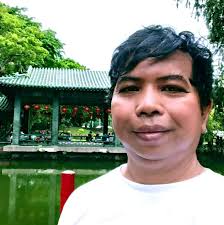 Dra. Honey Lacuna updated their cover...