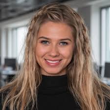 Full-time programs coordinator for assisted living community