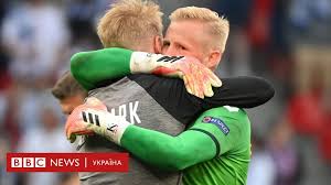 На трибуні в цей момент перебувала дружина еріксена. Dwyswtwzjqb1lm