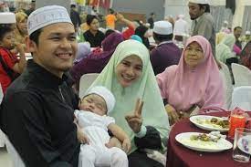 Im hassan boleh dihubungi untuk semua aktiviti undangan atau jemputan di email. Imam Muda Hassan Twitterissa I Like This Pic Tq La Sape Yg Snap Ni My Mum Pun Ada 2 Buah Hati Seorang Permata Hati Http T Co T5j9pfysgq
