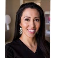 Evette Hernandez's Instagram, Twitter & Facebook