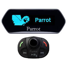 Bluetooth araç kitleri seyir sırasında yapmanız gereken telefon görüşmelerinizi en az risk ve yüksek yol hakimiyeti ile gerçekleştirmenizi mümkün kılan, araçlarınızın iletişim ihtiyacınızı kablosuz bir şekilde çözmenizi sağlayan güvenli ve fonksiyonel oto aksesuar ürünlerdir. Car Kit Bluetooth Parrot Mki9100