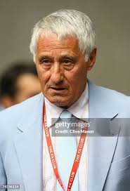 302 Derek Temple Stock Photos, High-Res Pictures, and Images