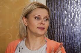 Проголодалась, бедная». Народ не поверил раскаянию Трояновой из «Ольги» |  Аргументы и Факты