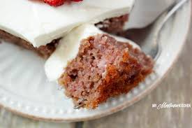 My recipe for strawberry cake from scratch results in a moist, amazingly delicious cake with a fresh strawberry buttercream frosting. Strawberry Cake Low Carb Thm S Sugar Free My Montana Kitchen