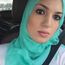 Sarah Raslan (@sarahraslan)