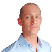 Driving Business Growth & Cross Sales across the Insurance Market