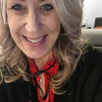 8 "Deanne Bates" profiles