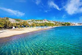 Het biedt accommodatie met een restaurant, gratis privéparkeergelegenheid, een buitenbad en een bar. Bodrum In Der Turkei Strande Sehenswurdigkeiten