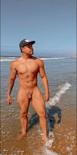 Being a grower instead of a shower sucks in a public setting