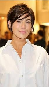 Kari Meadows's Instagram, Twitter & Facebook