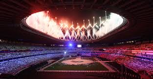 원래의 도쿄 올림픽 개·폐막식 종합 연출팀은 본래 개최 시기인 2020년까지만 계약이 되어 있었기에 2020년 12월에 해산했다. Coqt3at0wjjym