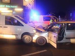 Gemessen an ihrer einwohnerzahl ist bregenz hinter dornbirn und feldkirch nur die drittgrößte stadt vorarlbergs, jedoch ist sie gemeinsam mit den anderen. Bregenz Unfall Auf Der Arlbergstrasse Vorarlberg Vol At