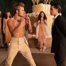 With madison pettis, rachael leigh cook, tanner buchanan, addison rae. Iexleqq Mjn9gm