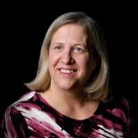 Lorraine Sargent's Instagram, Twitter & Facebook