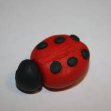 Une comparaison pate a modele pourra être réalisée avec le comparateur pate a modele rapidement et facilement, pour mettre en quels sont vos critères pour choisir votre pate a modele ? La Coccinelle En Pate A Modeler Magicmaman Com