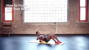 Karena wu, physical therapist and owner of activecare physical therapy in nyc and mumbai, utilizes foam rolling exercises with her patients at the office and teaches them how to use the foam rollers at home. How To Use A Foam Roller To Roll Out Your Back Health Com