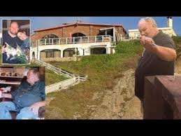 Thomas markle gladly watched his daughter meghan markle get married to prince harry on saturday morning as he recovered from heart surgery. Usuk News Meghan S Father Thomas Markle Found Living In A Secluded Hideaway In Mexico Lodge Hd Youtube