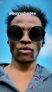 Model Rony Augustin — V SHADES