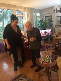 The text is available under the creative commons. Seyla Halis Auf Twitter Bu Gun Sevgili Hocam Erol Keskin Ve Sevgili Esi Suna Keskin Ablamin Yanindaydim Ve Sansima Ustam Goksel Kortay Da Yanimizdaydi Ne Sansliyimhocalarim Ustalarimla Birgun Gecirebildim Tesekkurler Hayat Turktiyatrosu Ustalar