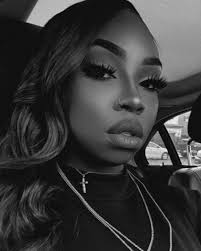 Pretty, prayerful & unbothered — God got it, so I'm glowing through it  ✨🙏🏾💅🏾” #FYP #PrettyAndProtected #PrayerfulAndPoppin #UnbotheredQueen  #GodGotMe #FaithOverEverything #softlifeseason🤎