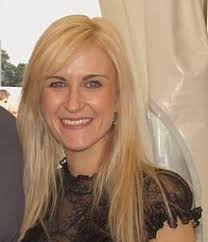 Dal 2013 al 2016, ha interpretato lady mae nella. Katherine Kelly Wikidata