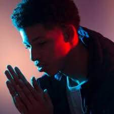 Stream Dexter Holmes music