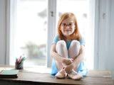 Алиса теплякова, сдавшая егэ в 8 лет, остается одной из главных новостных сенсаций. Nikto Ne Znaet Chto Takoe Detstvo 8 Letnyaya Alisa Sdala Ege Pravmir Pogovoril S Ee Semej Deti Mail Ru