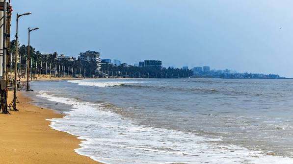 Juhu Beach- Iconic Beachfront Relaxation in Mumbai | Incredible India