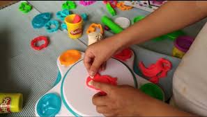 Kamu bisa membuat kreasi kerajinan dari kain, yang tentunya mudah dibuat. Cara Membuat Patung Hewan Dari Plastisin Yang Mudah Membuat Itu