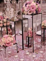 Los centros de mesa no sólo nos ayudan a decorar las mesas, sino. 50 Centros De Mesa Para Tu Boda Elegantes Sencillos Vintage Originales Las Bodas Originales