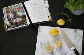 10) books in the bedroom. Coffetable Books Bildband Fur Die Kuche Venedig Ottolenghi Loftus
