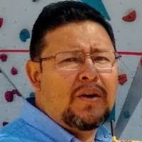 Lauri Lopez's Instagram, Twitter & Facebook