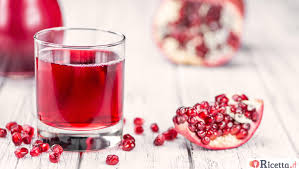 Il succo di melograno è una spremuta di frutta meravigliosa, dolce e ricca di benefici per il nostro organismo. Ricetta Succo Di Melagrana Consigli E Ingredienti Ricetta It