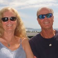 Carol Della's Instagram, Twitter & Facebook